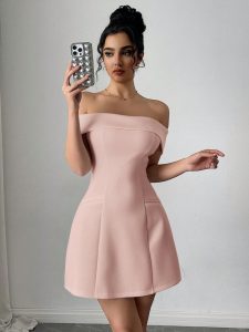 Váy liền chữ a dáng ngắn trơn màu basic thanh lịch